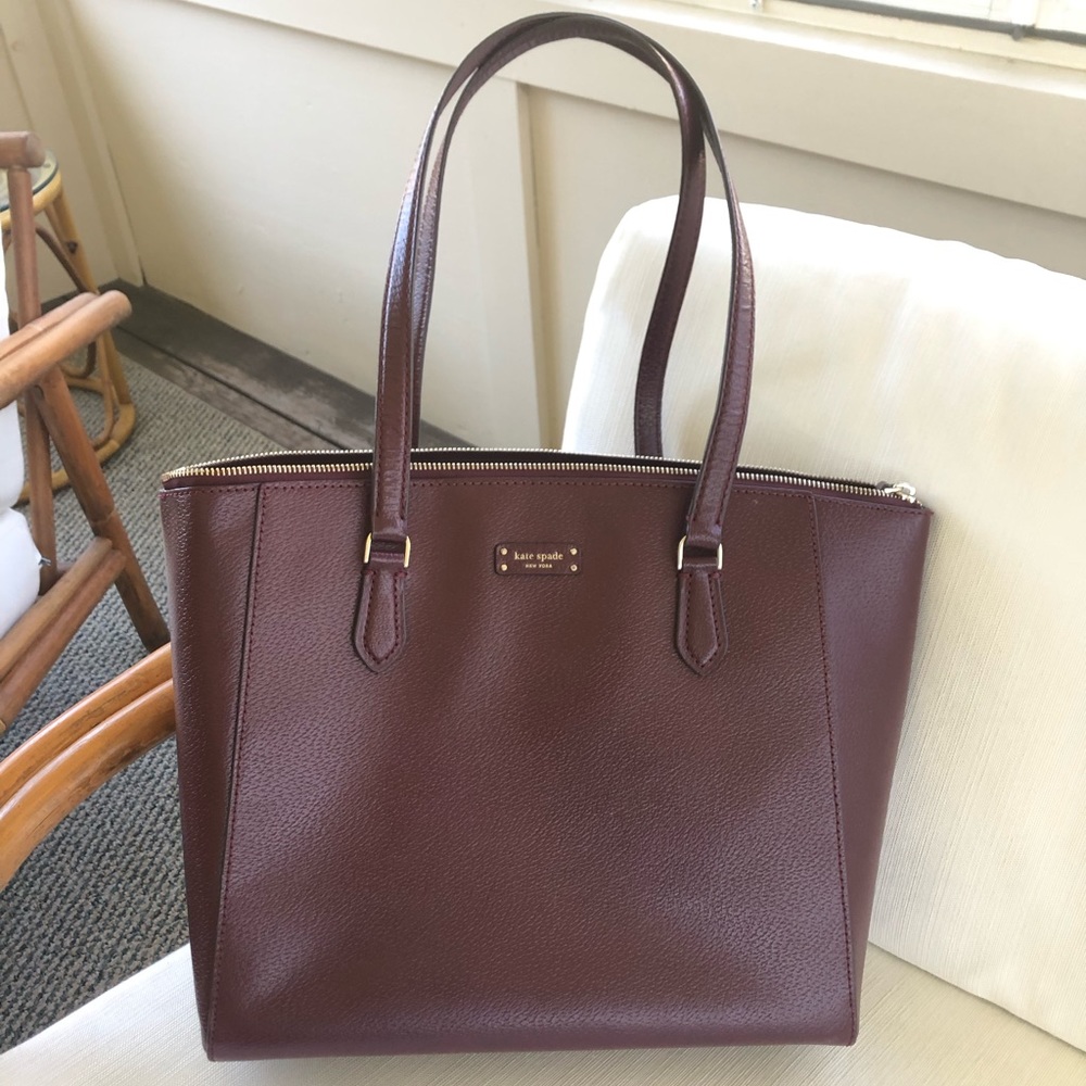 Gorgeous burgundy Kate Spade tote bag with laptop compartment, perfect condition